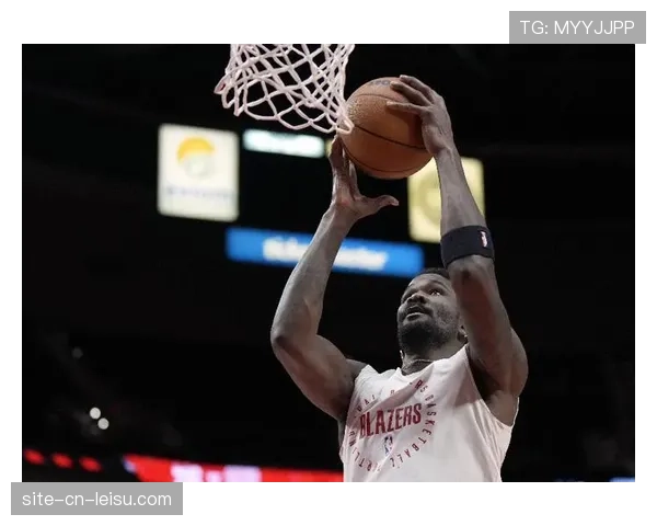 赛前前瞻：鹈鹕对阵开拓者，锡安与艾顿的内线对决成为焦点